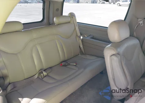 2001 GMC Yukon Xl 1500 Slt from USA, damaged, VIN 3GKEC16T31G179236